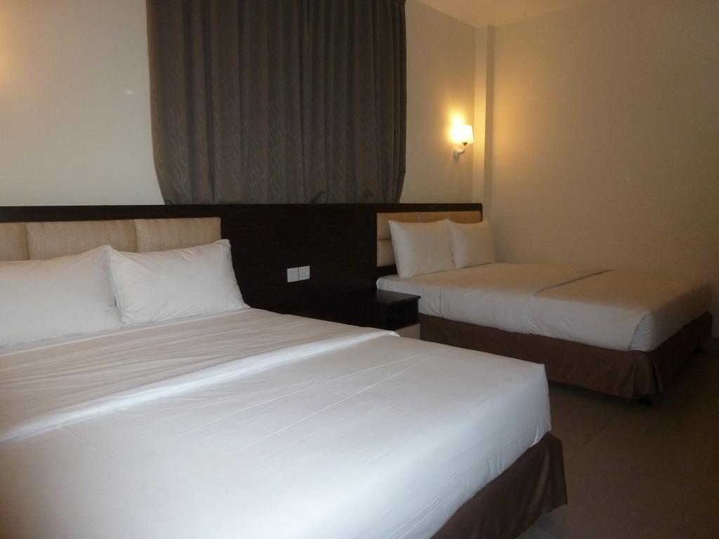 Hotel Hong Malacca Habitación foto